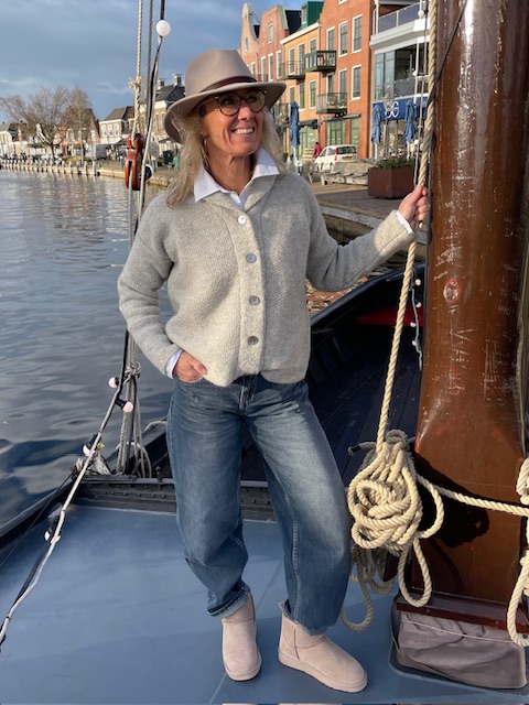 Warmbat Pantoffel, laarsje Wallaby women suede taupe